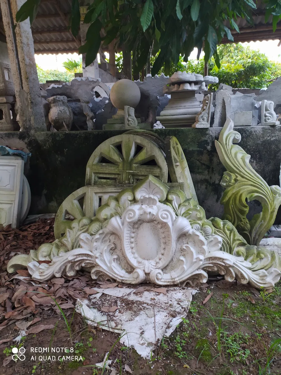 Phù điêu xi măng ứng dụng