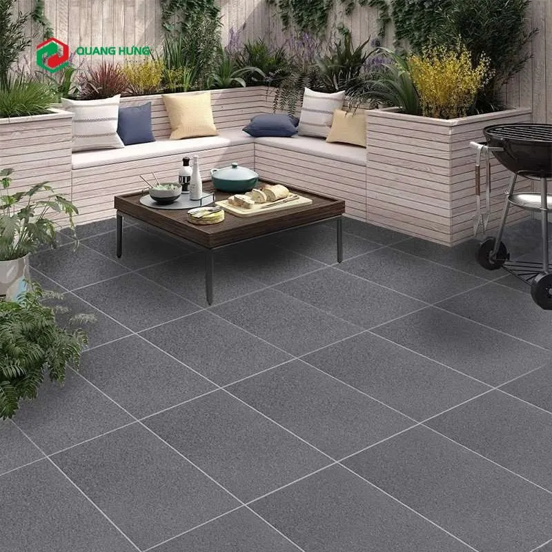 Gạch giả xi măng mang lại vẻ đẹp hiện đại và tinh tế cho sân vườn