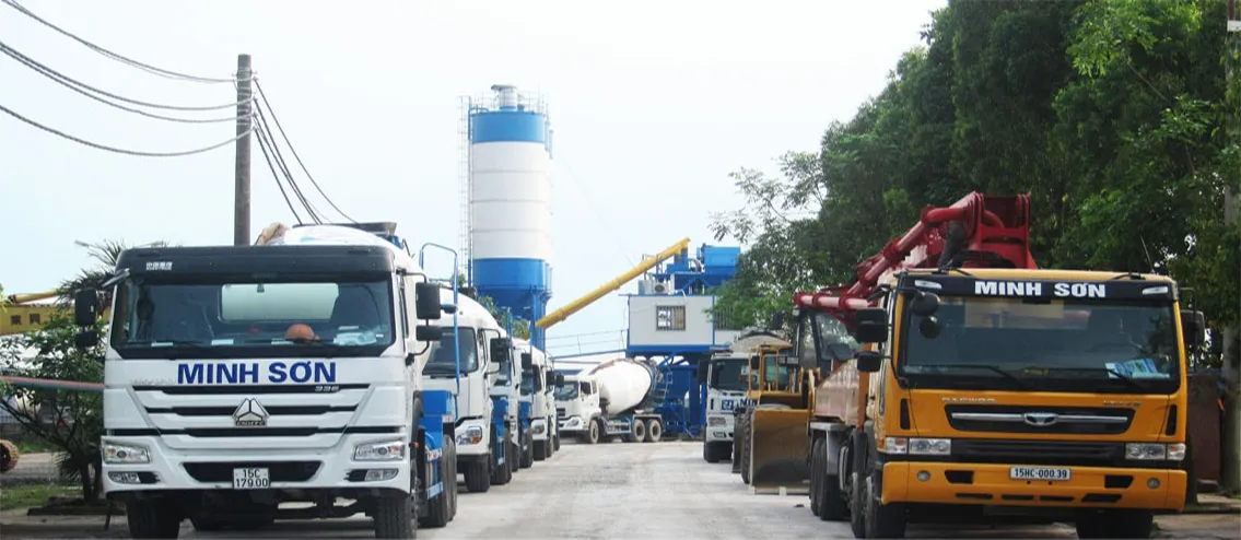 Hệ thống bồn chứa và xe bồn vận chuyển bê tông thương phẩm tại Hải Phòng.