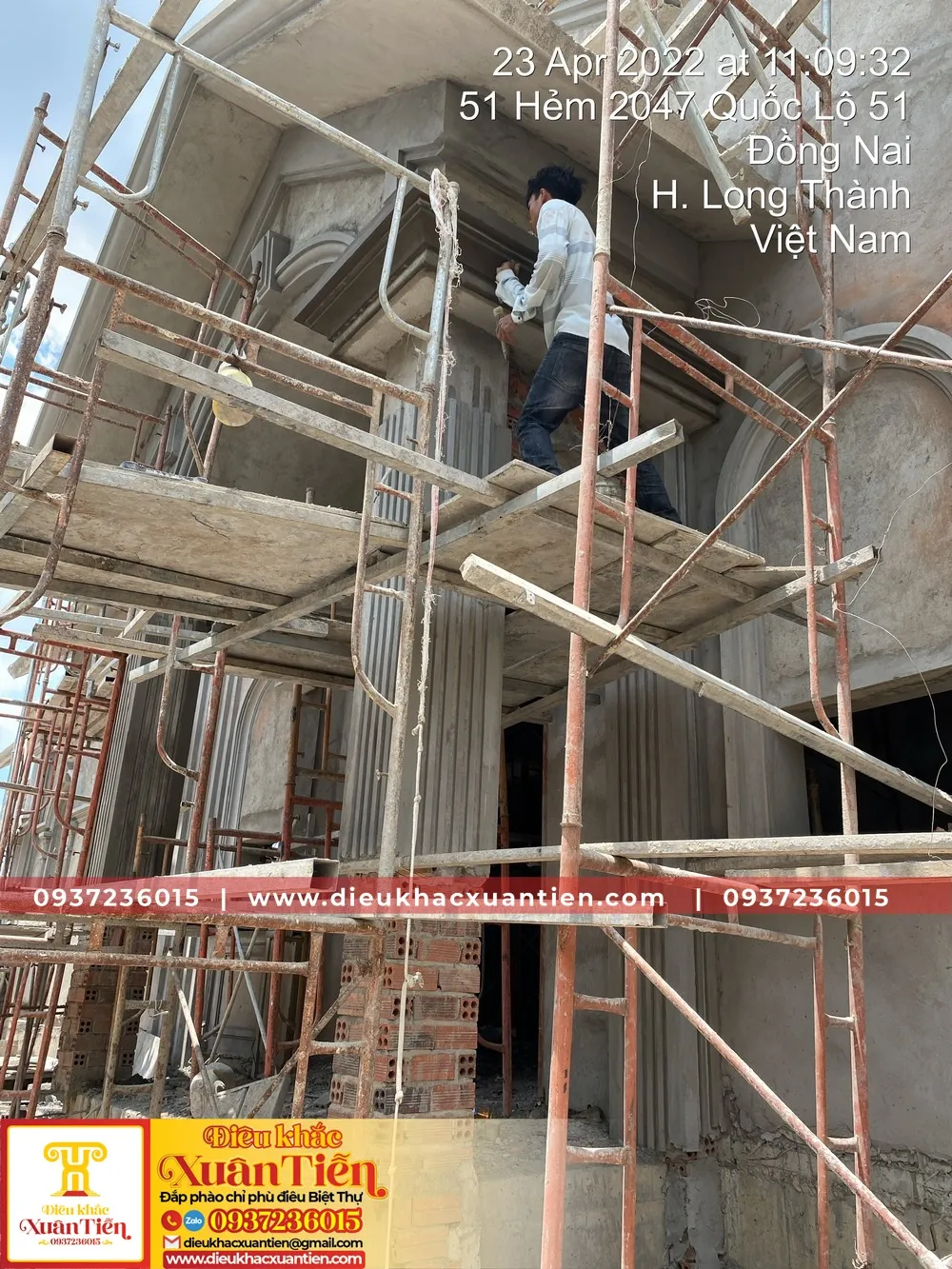 Phào chỉ xi măng có độ bền vượt trội so với các loại vật liệu nhẹ khác