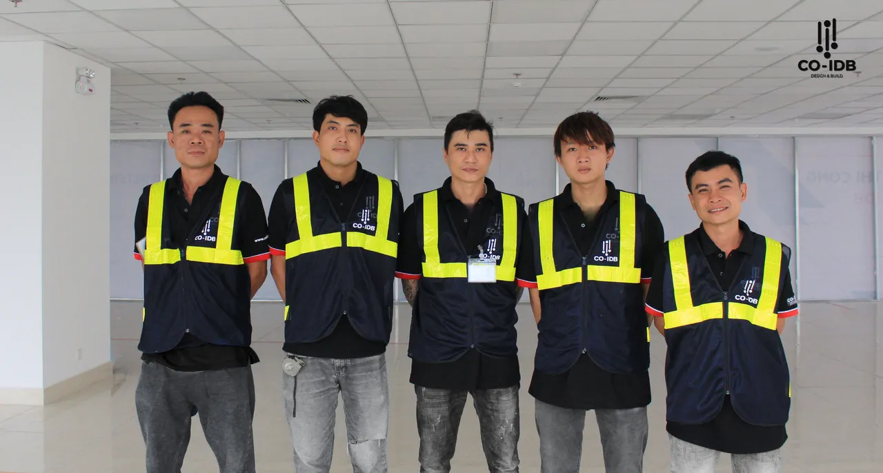 Đội ngũ thi công Co-IDB – Cùng bạn sáng tạo nên sảnh văn phòng ấn tượng