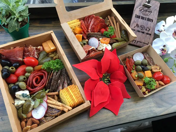 Sản phẩm phải đóng gói trong bao bì với kích thước phù hợp để dễ dàng vận chuyển và tiết kiệm chi phí