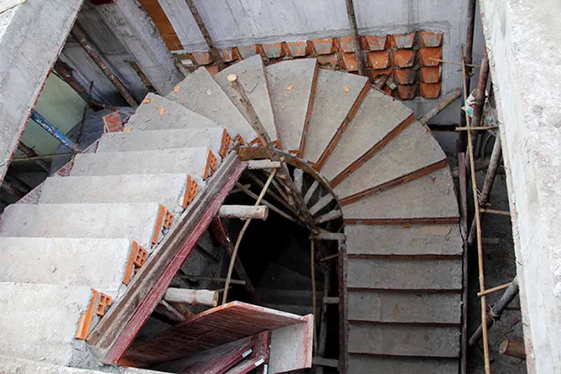 Hệ thống sàn phẳng XF-Box ứng dụng cho cầu thang