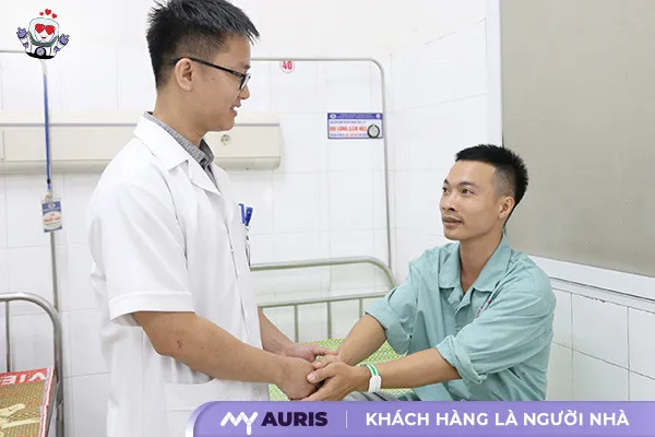 Bác sĩ sẽ tư vấn và cung cấp các hướng dẫn cụ thể dựa trên tình trạng lâm sàng của từng người