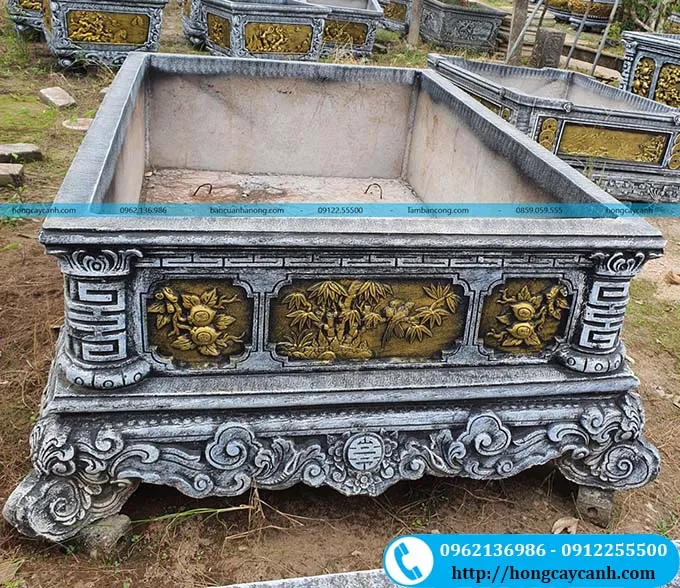 Chậu xi măng chữ nhật cỡ lớn có 4 chân rộng hơn mặt 15cm mỗi bên