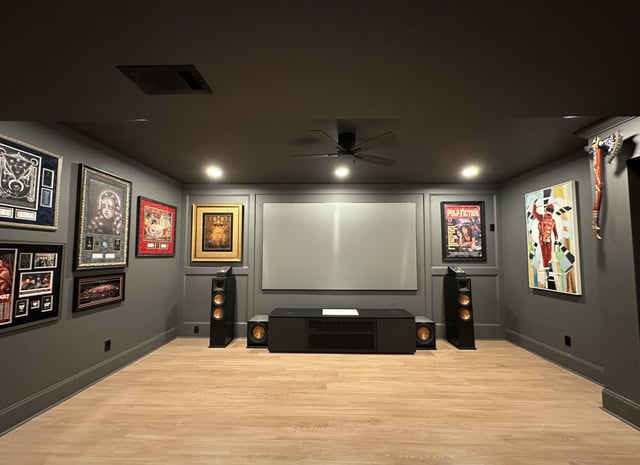 Tại Sao Gạch Xây Nhà Thường Có Lỗ? Lý Do Và Ứng Dụng Thực Tiế