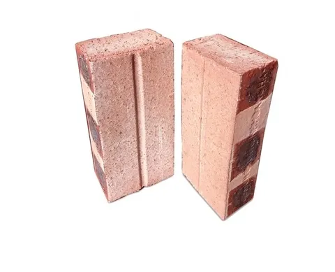 Gạch đặc 3 chấm với bề mặt sắc nét thường dùng xưởng các hạng mục chịu lực cao