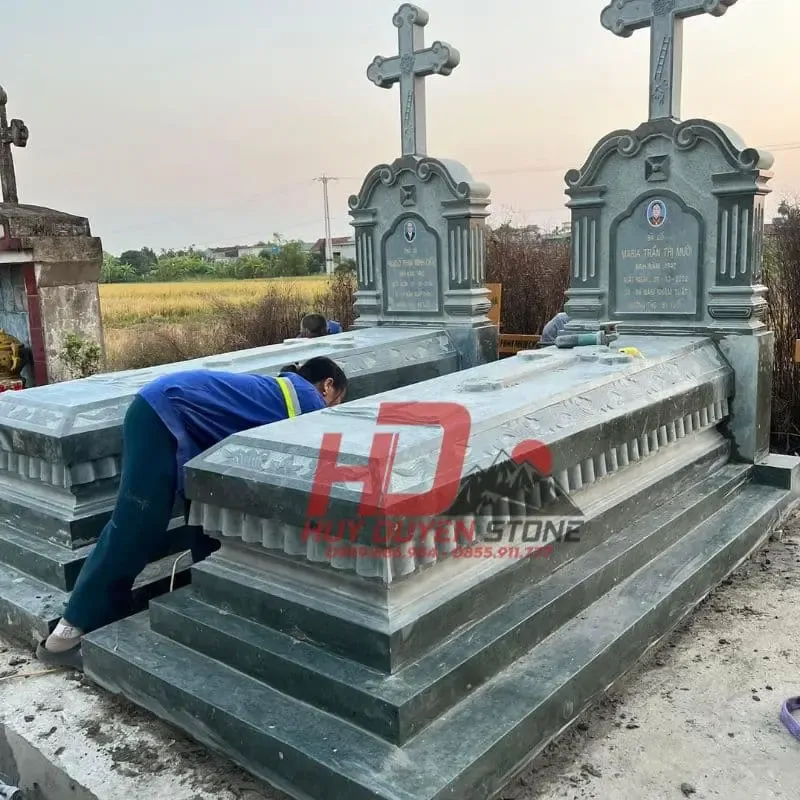 Những lưu ý quan trọng khi lựa chọn và xây dựng mộ đúc sẵn