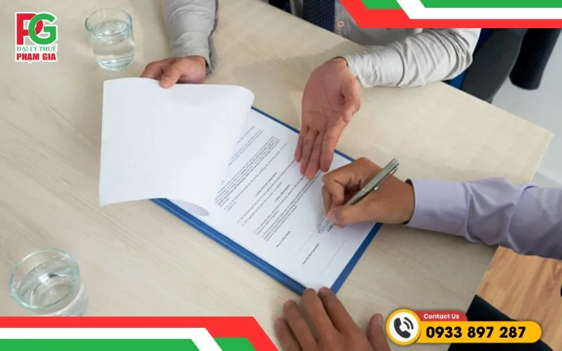 img-luu-y-khi-lam-hop-dong-cho-nhan-vien-5