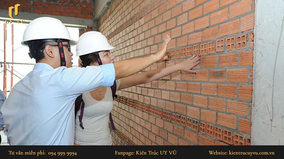 Sự thiếu kinh nghiệm trong quản lý nhân công có thể dẫn đến tình trạng khó kiểm soát chất lượng thi công