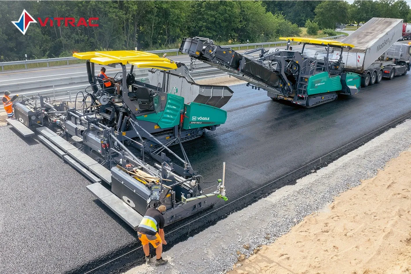 Kỹ thuật tối ưu rải thảm bê tông nhựa nóng cho dự án giao thông