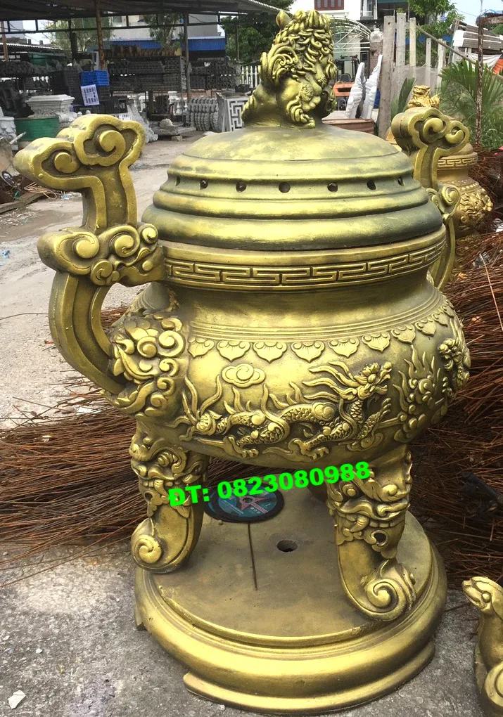 Lư hương xi măng mẫu đẹp với hoa văn tinh xảo