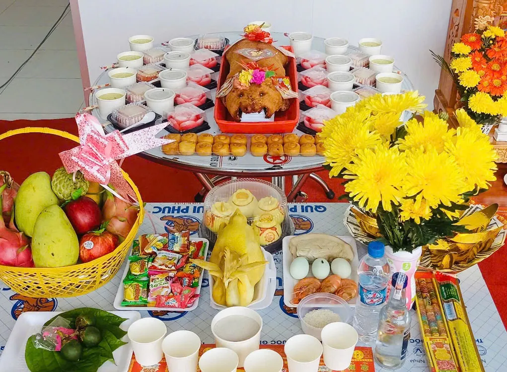 HÃ¬nh áº¢nh MÃ¢m CÃºng Khai TrÆ°Æ¡ny Äáº¹p vÃ  Ã NghÄ©a