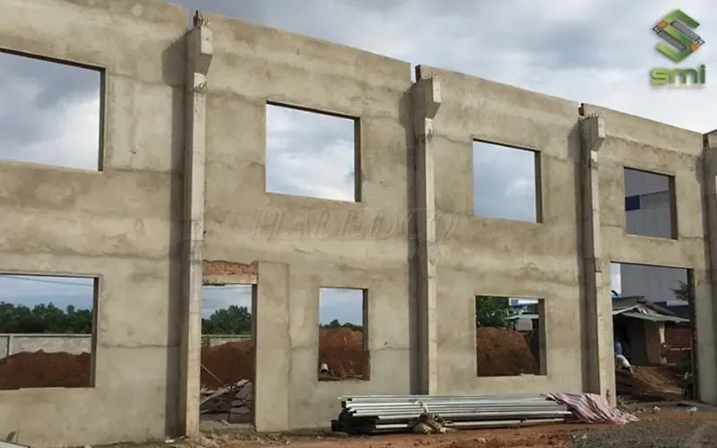 mau-nha-xuong-200m2-be-tong-cot-thep