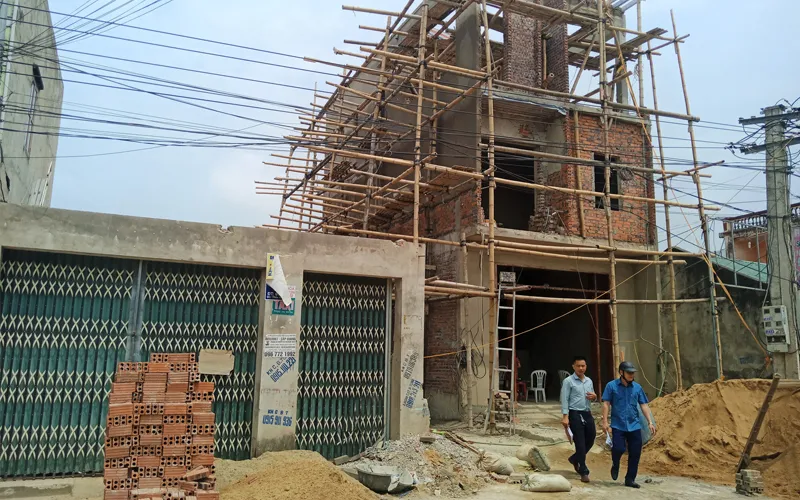 Người cho mượn tuổi không nên cho mượn tuổi tiếp khi gia chủ cũ vẫn chưa hoàn thành nhà