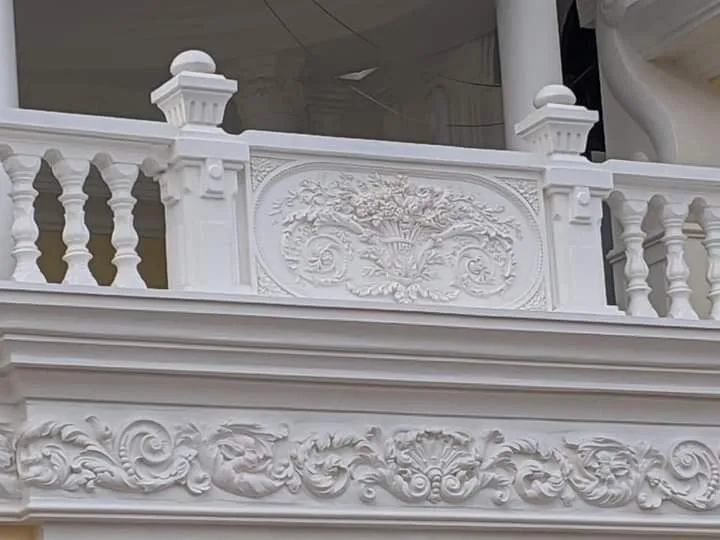 Chi tiết góc phào chỉ xi măng đúc sẵn tinh xảo