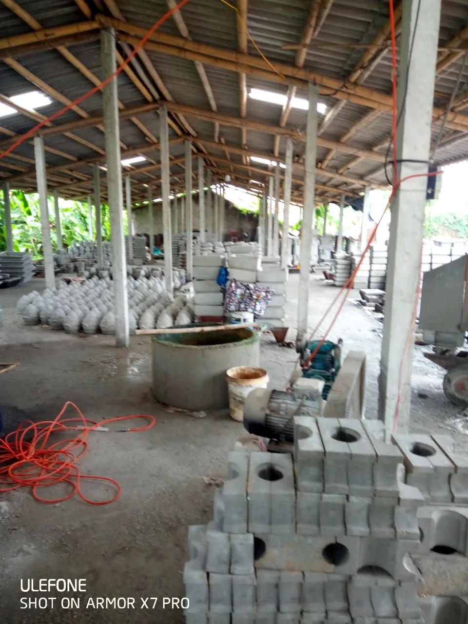 Phào chỉ cột xi măng