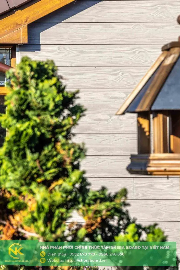 Hình ảnh thực tế thi công ốp tường giả gỗ tại công trình dân dụng 3