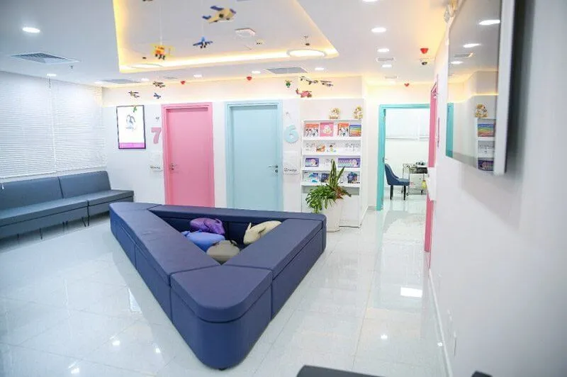 thiết kế phòng khám đẹp Pendecor