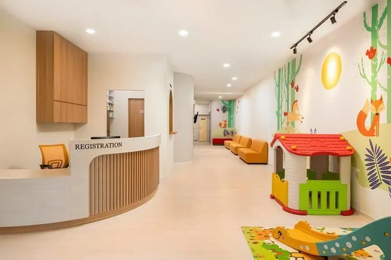 cách bố trí phòng khám Pendecor