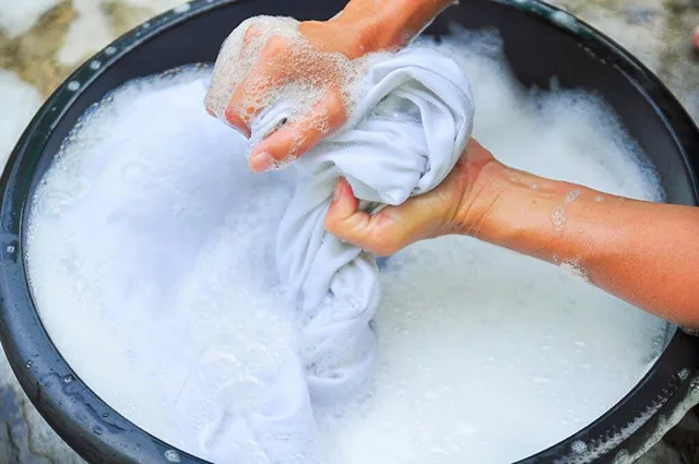 Xử lý vết xi măng trên nhiều loại vải khác nhau