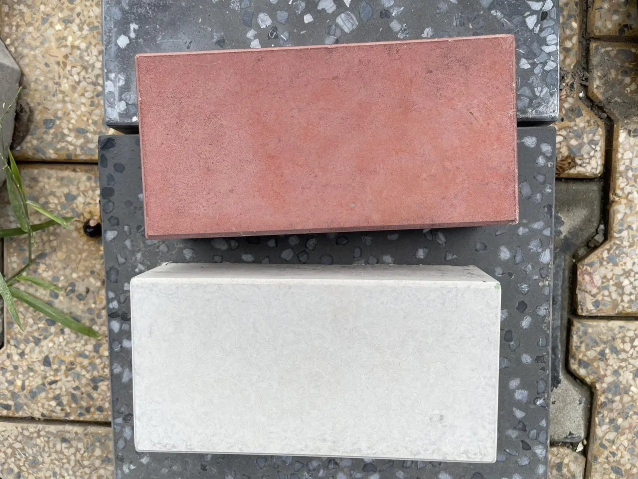 Gạch bê tông cường độ cao các loại kích thước